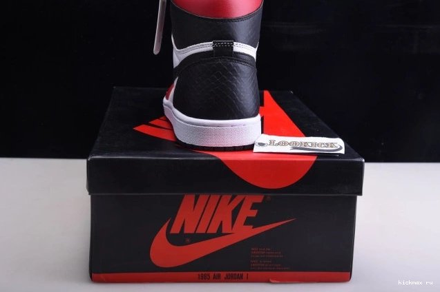 Rep MAX Air OG Snake Jordan High Satin CD0461-601 1 WMNS 0719